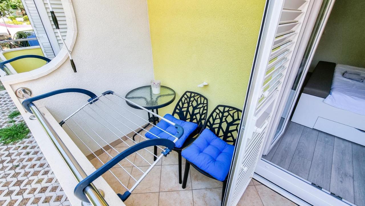 Deluxe Apartment F&M Tučepi Extérieur photo