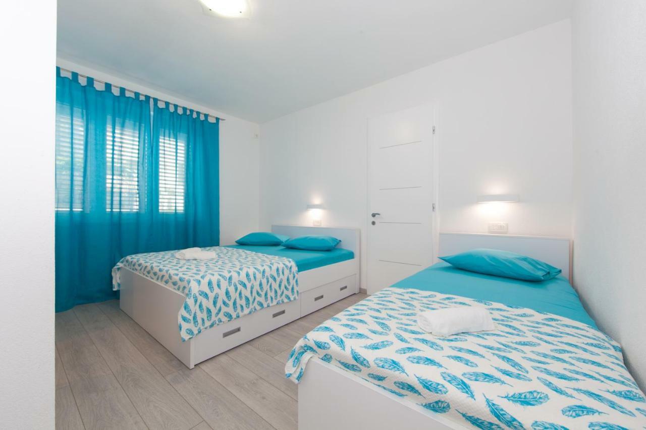 Deluxe Apartment F&M Tučepi Extérieur photo