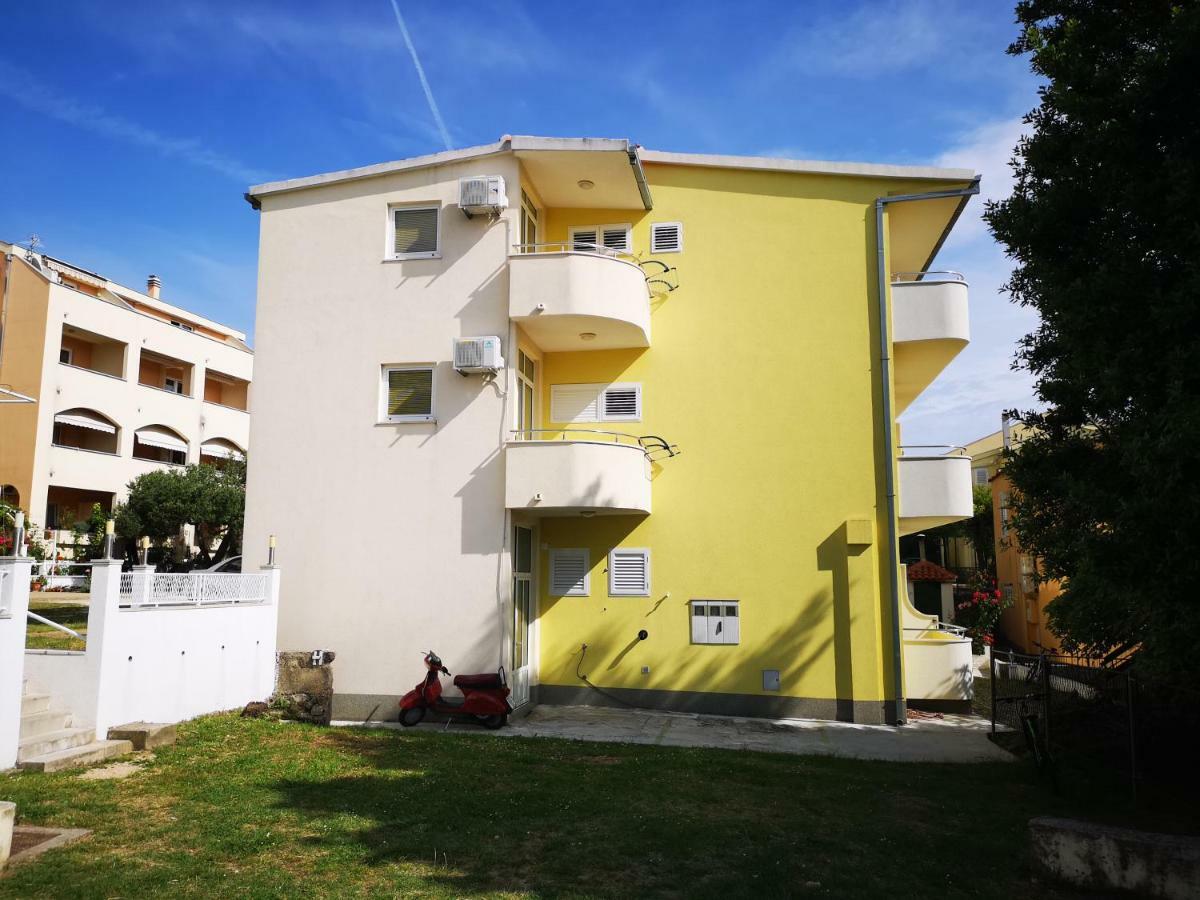 Deluxe Apartment F&M Tučepi Extérieur photo